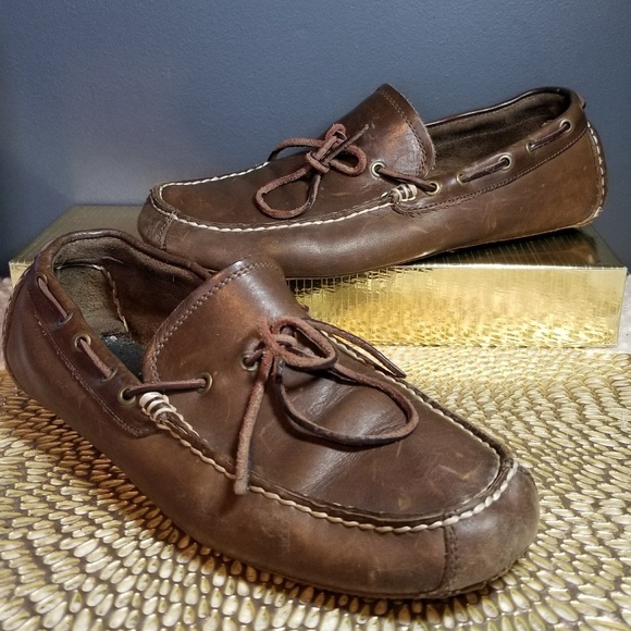 GAP Other - GAP Men's Brown leather moccasin with grip soles